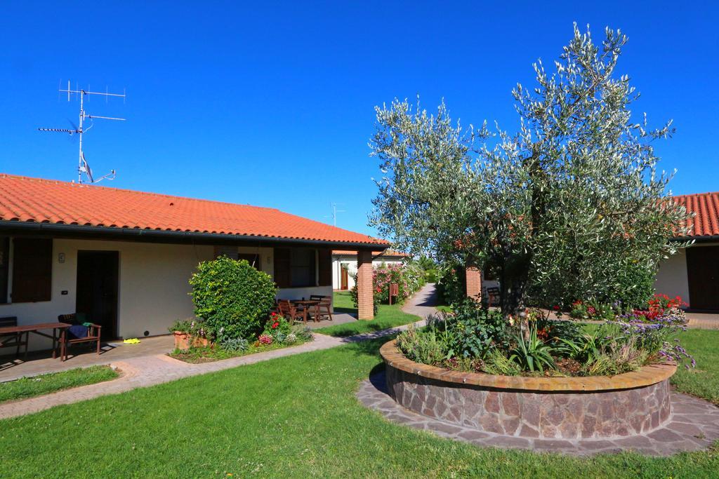 Agriturismo Gli Etruschi Populonia Bagian luar foto