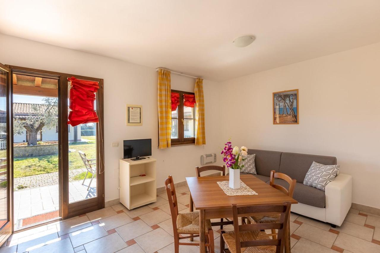 Agriturismo Gli Etruschi Populonia Bagian luar foto